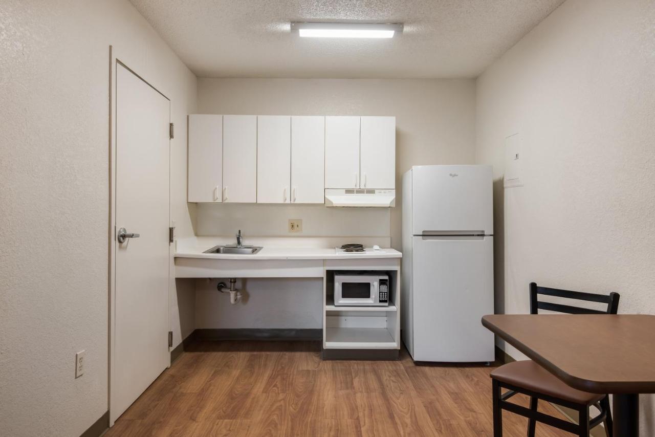 Birch Hill Suites Kansas City - Independence Eksteriør bilde