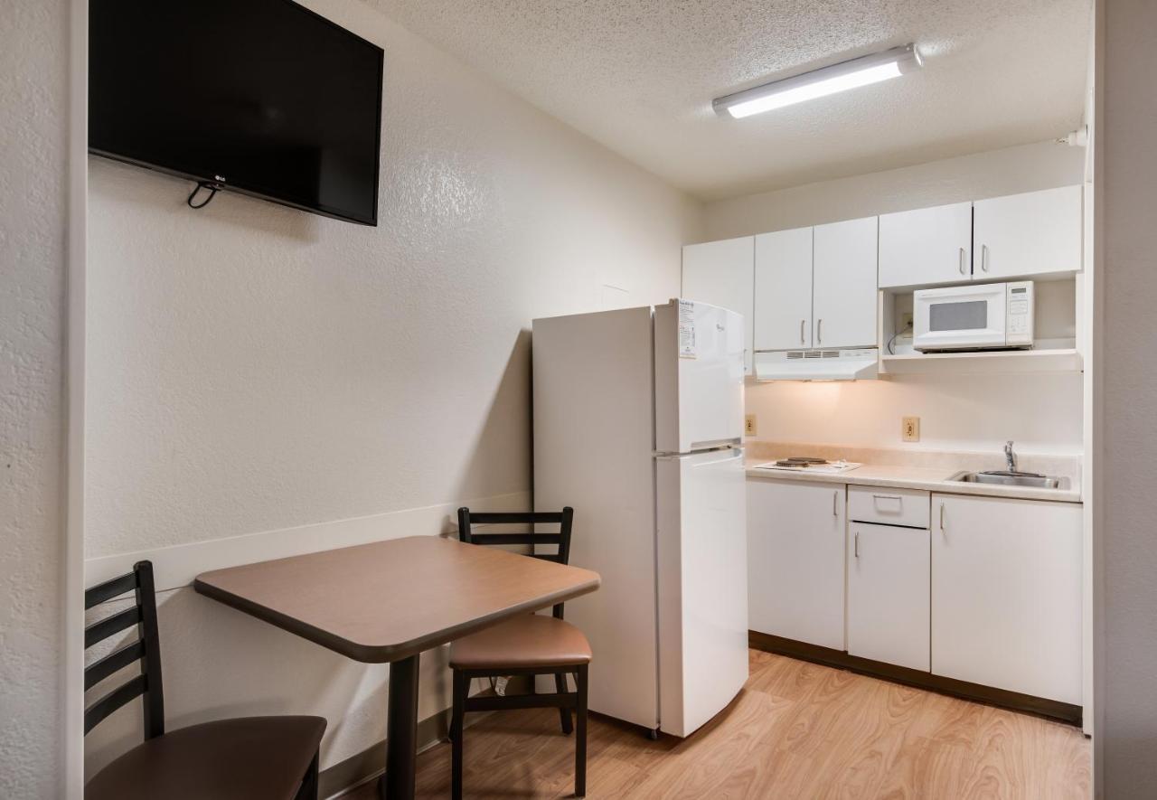Birch Hill Suites Kansas City - Independence Eksteriør bilde