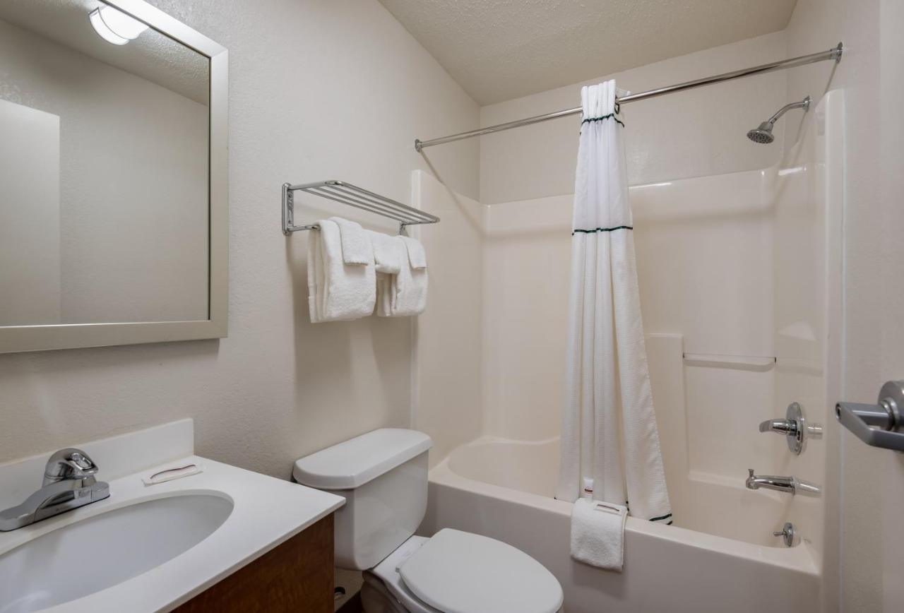 Birch Hill Suites Kansas City - Independence Eksteriør bilde