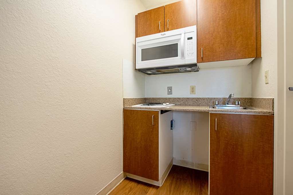 Birch Hill Suites Kansas City - Independence Rom bilde