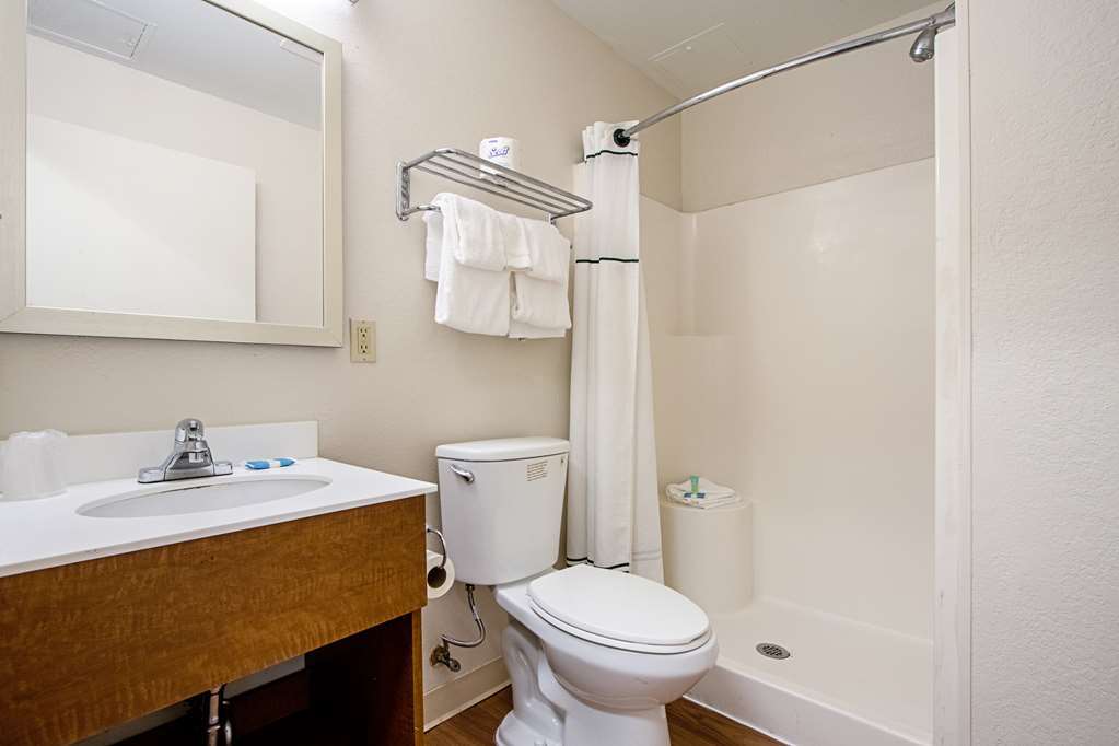 Birch Hill Suites Kansas City - Independence Rom bilde